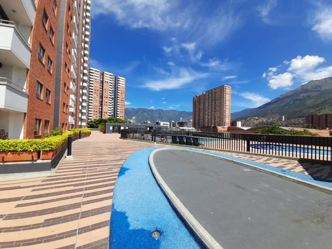 Apartamento de 2 alcobas en arriendo en Niquia, Bello, 55 m² · foto 21 de 23