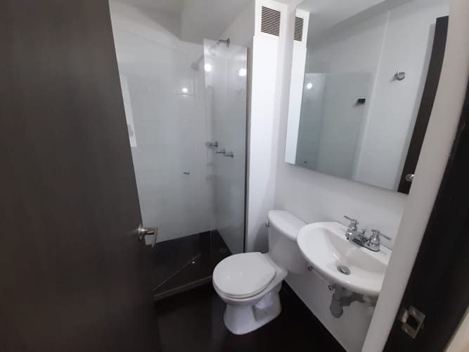 Apartamento de 2 alcobas en arriendo en Niquia, Bello, 55 m² · foto 22 de 23
