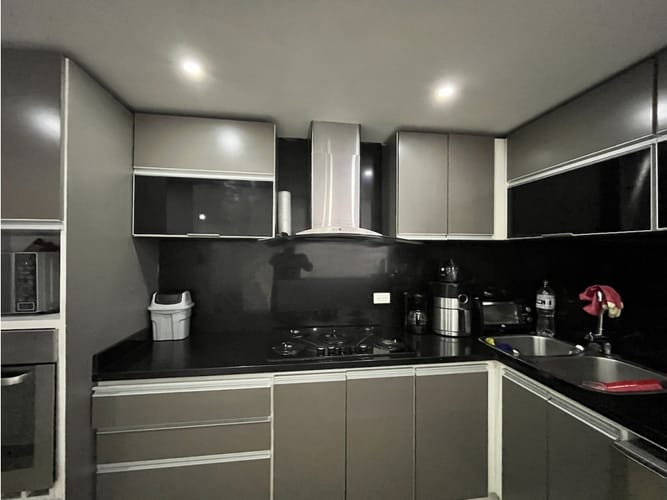 Apartamento de 3 alcobas en arriendo en Bella Suiza, Bogotá, 110 m² · foto 5 de 17