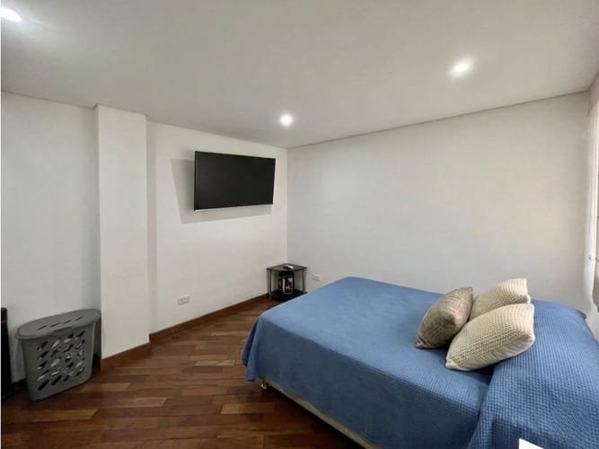 Apartamento de 3 alcobas en arriendo en Bella Suiza, Bogotá, 110 m² · foto 12 de 17