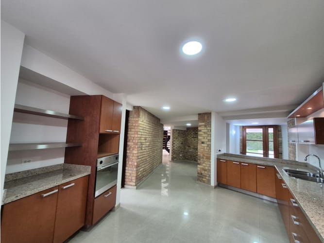 Casa de 5 alcobas en venta en Cr Quintas De Serrezuela, Mosquera, 526 m² · foto 24 de 24