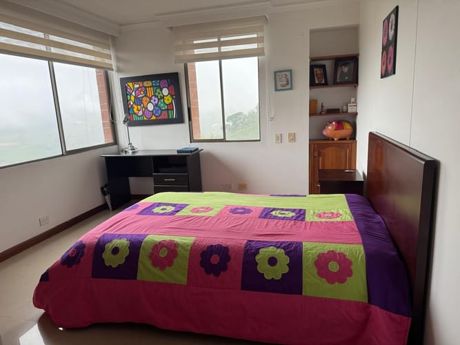 Apartamento de 4 alcobas en venta en Palogrande, Manizales, 168 m² · foto 7 de 18
