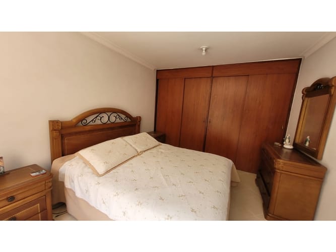 Apartamento de 4 alcobas en venta en El Poblado, Medellín, 120 m² · foto 4 de 17