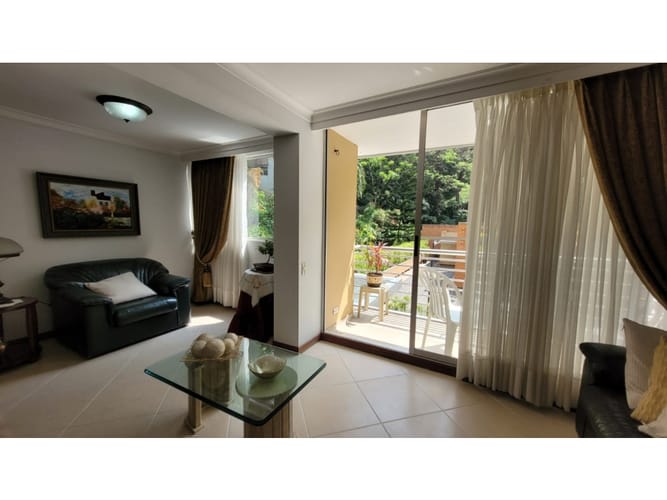 Apartamento de 4 alcobas en venta en El Poblado, Medellín, 120 m² · foto 10 de 17