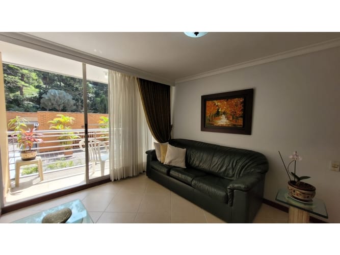 Apartamento de 4 alcobas en venta en El Poblado, Medellín, 120 m² · foto 14 de 17