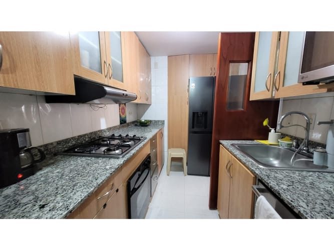 Apartamento de 4 alcobas en venta en El Poblado, Medellín, 120 m² · foto 15 de 17