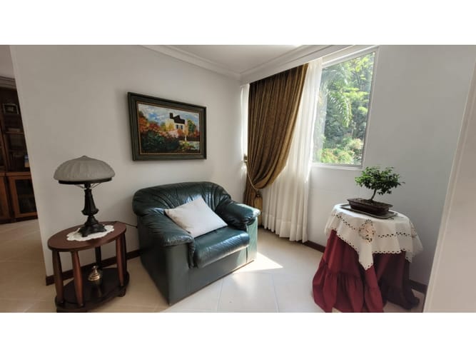 Apartamento de 4 alcobas en venta en El Poblado, Medellín, 120 m² · foto 16 de 17