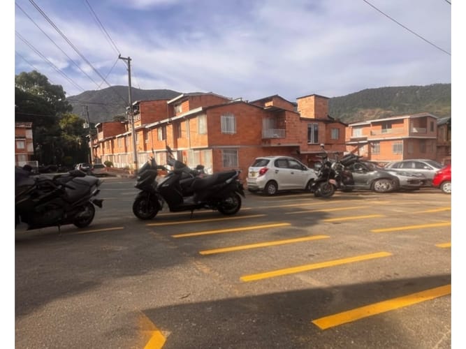 Casa de 3 alcobas en venta en Cabecera San Antonio De Prado, Medellín, 69 m² · foto 7 de 18