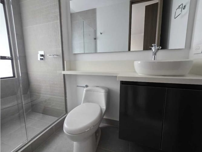 Apartamento de 2 alcobas en arriendo en Los Balsos, Medellín, 106 m² · foto 13 de 21