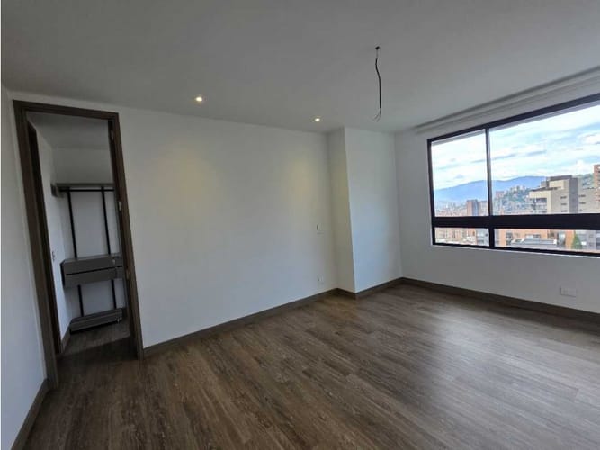 Apartamento de 2 alcobas en arriendo en Los Balsos, Medellín, 106 m² · foto 14 de 21