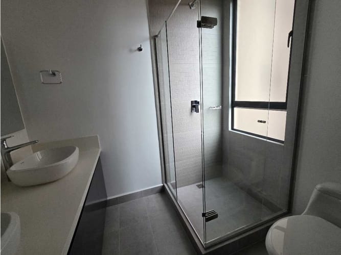 Apartamento de 2 alcobas en arriendo en Los Balsos, Medellín, 106 m² · foto 16 de 21