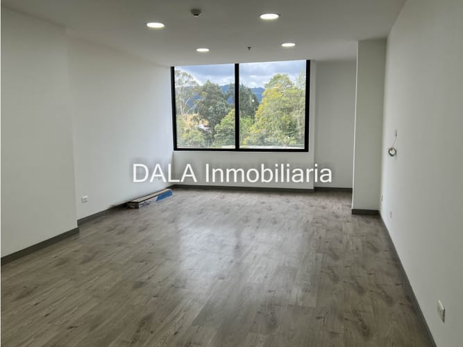 Oficina en arriendo en Calahorra, Cajicá, 35 m² · foto 2 de 24