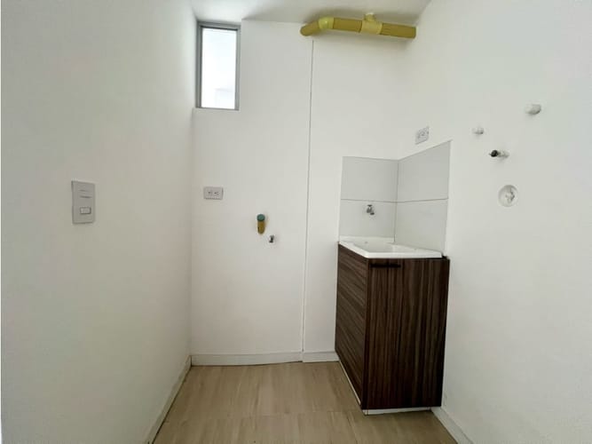 Apartamento de 3 alcobas en venta en Evaristo Garcia, Pereira, 55 m² · foto 6 de 19