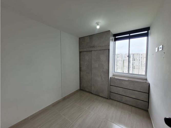 Apartamento de 3 alcobas en venta en Evaristo Garcia, Pereira, 55 m² · foto 9 de 19