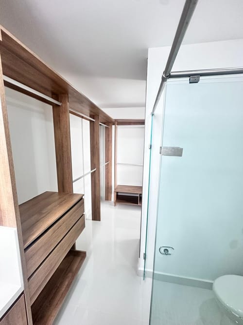 Apartamento de 4 alcobas en arriendo en Ciudad Jardin, Cali, 205 m² · foto 19 de 24