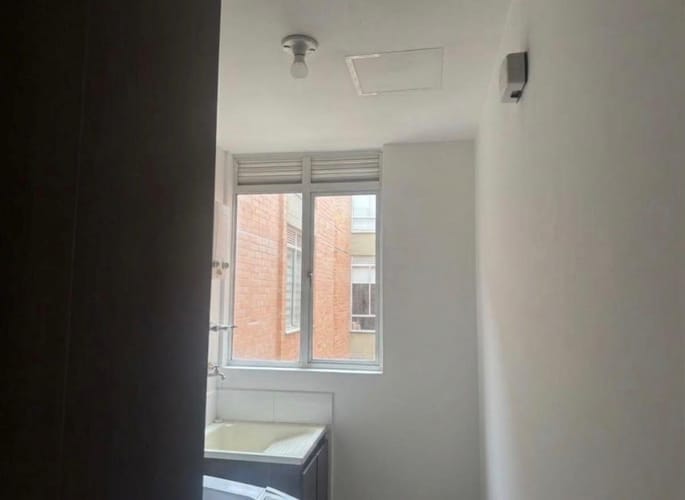 Apartamento de 2 alcobas en venta en Loma Del Esmeraldal, Envigado, 73 m² · foto 9 de 24