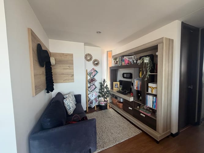 Apartamento de 2 alcobas en venta en Loma Del Esmeraldal, Envigado, 73 m² · foto 6 de 24
