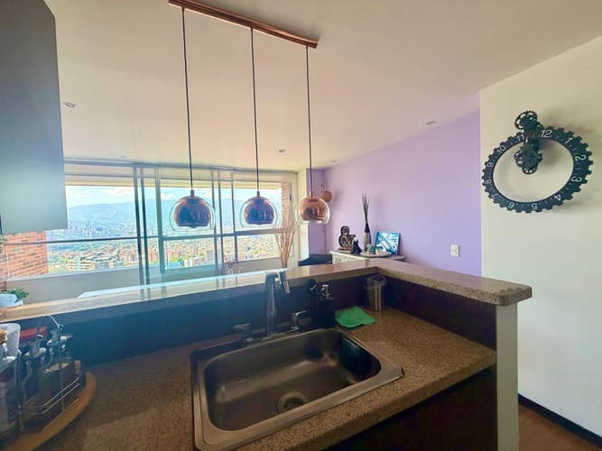 Apartamento de 2 alcobas en venta en Loma Del Esmeraldal, Envigado, 73 m² · foto 4 de 24