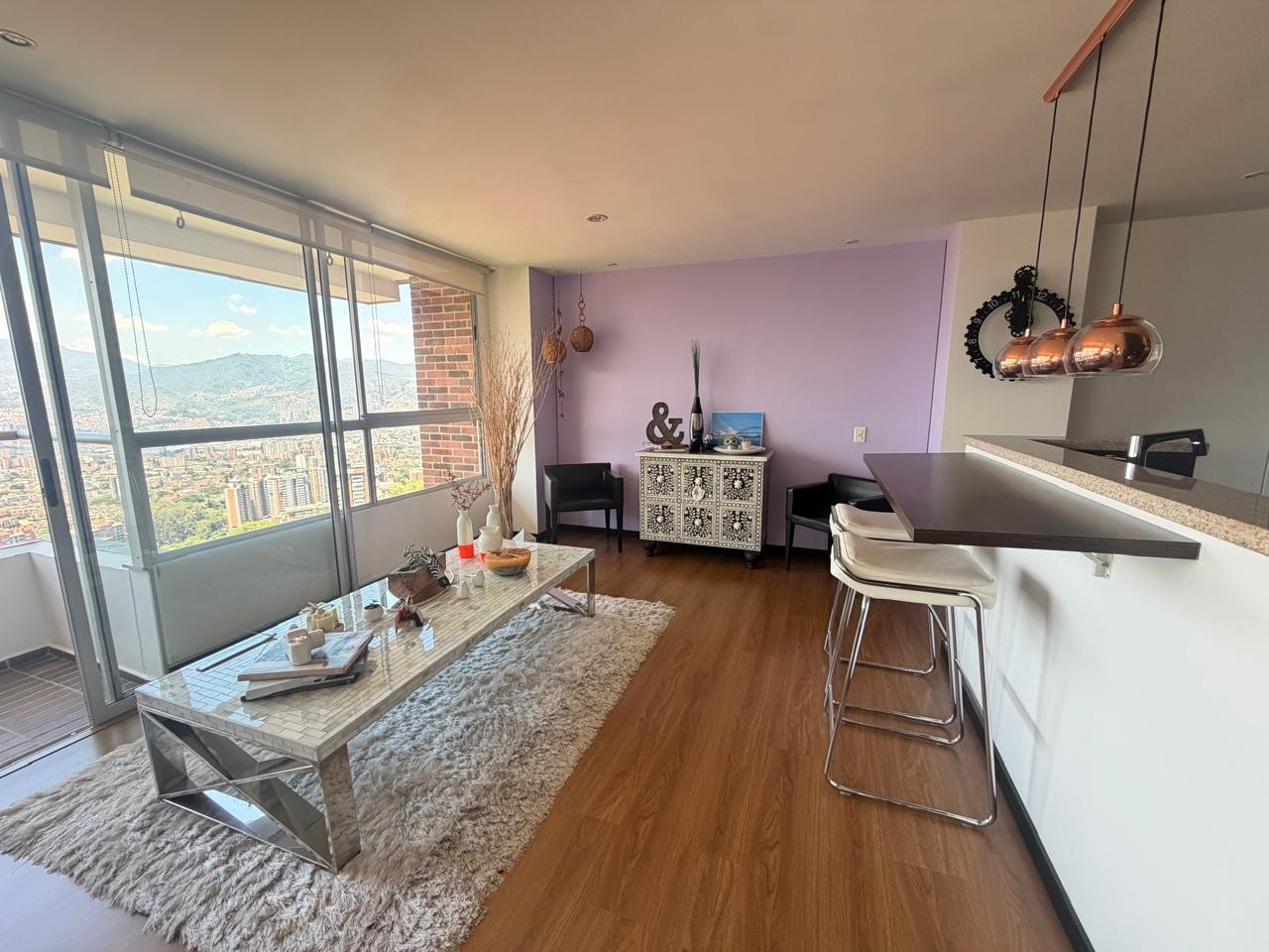 Apartamento en Venta en Loma del Esmeraldal, Envigado