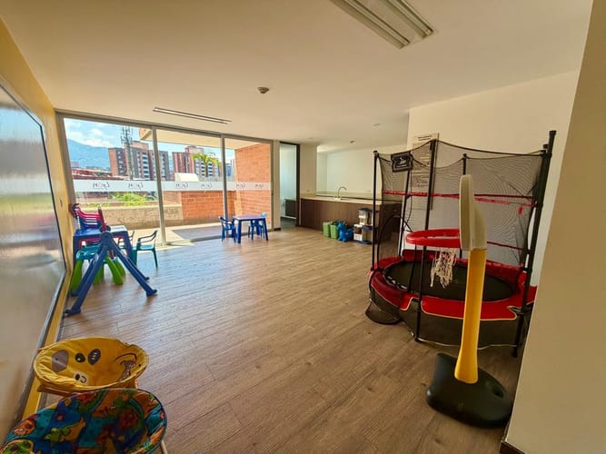 Apartamento de 2 alcobas en venta en Loma Del Esmeraldal, Envigado, 73 m² · foto 17 de 24