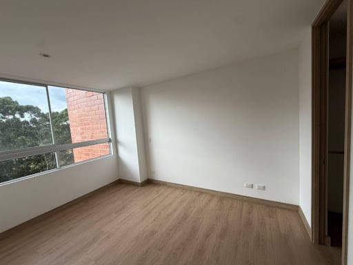 Apartamento de 2 alcobas en arriendo en Chipre, Rionegro, 74 m² · foto 11 de 13