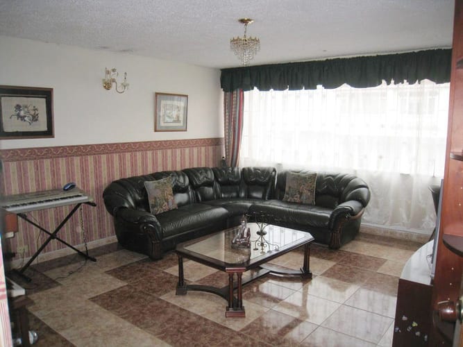 Casa de 4 alcobas en venta en Lagos De Cordoba, Bogotá, 250 m² · foto 13 de 20
