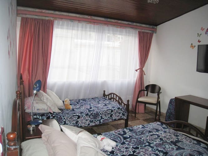 Casa de 4 alcobas en venta en Lagos De Cordoba, Bogotá, 250 m² · foto 17 de 20