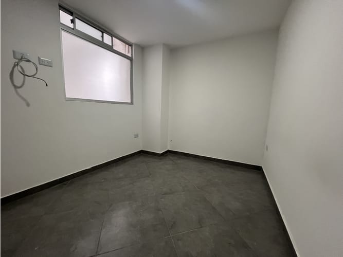 Apartamento de 2 alcobas en venta en Virgen Del Carmen, Sabaneta, 88 m² · foto 8 de 9