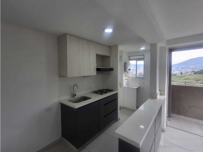 Apartamento de 3 alcobas en arriendo en Viviendas Del Sur, Itagüí, 55 m² · foto 5 de 23