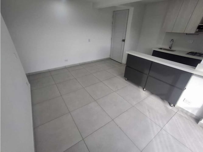 Apartamento de 3 alcobas en arriendo en Viviendas Del Sur, Itagüí, 55 m² · foto 9 de 23
