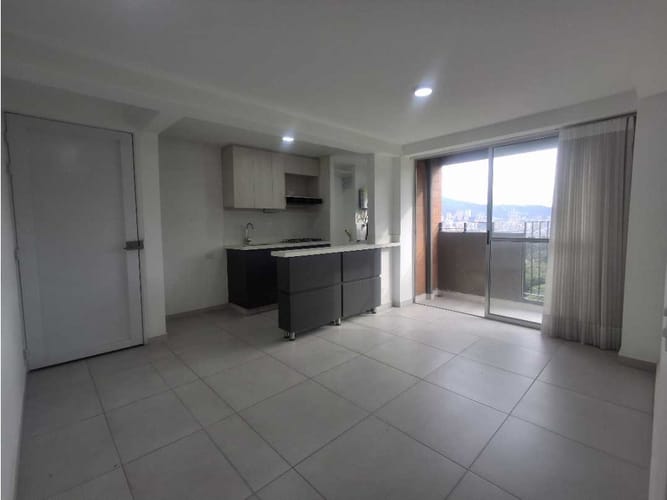 Apartamento de 3 alcobas en arriendo en Viviendas Del Sur, Itagüí, 55 m² · foto 10 de 23