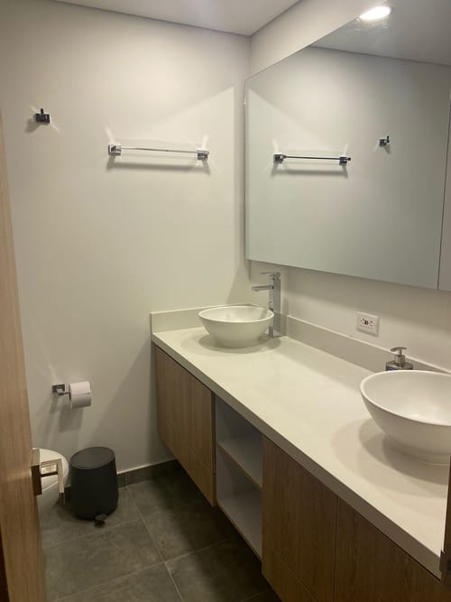 Apartamento de 4 alcobas en venta en Loma Del Indio, Medellín, 101 m² · foto 7 de 13