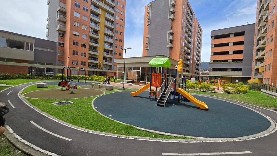 Apartamento de 3 alcobas en venta en Las Villas, Zipaquirá, 66 m² · foto 2 de 22