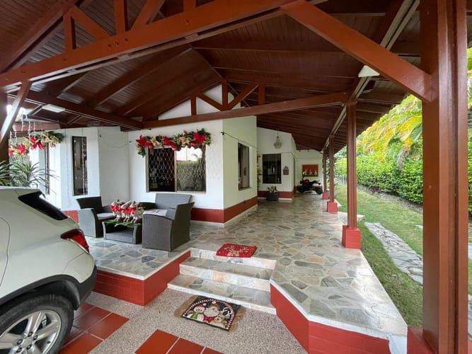 Casa de 5 alcobas en venta en Rincon Del Vergel, Ibagué, 374 m² · foto 6 de 19
