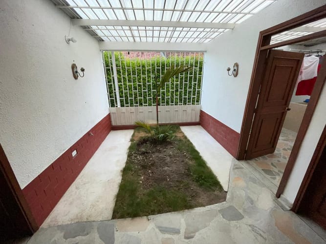 Casa de 5 alcobas en venta en Rincon Del Vergel, Ibagué, 374 m² · foto 8 de 19