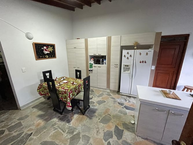 Casa de 5 alcobas en venta en Rincon Del Vergel, Ibagué, 374 m² · foto 13 de 19