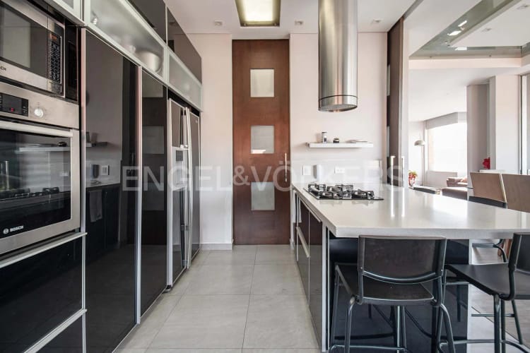Apartamento de 3 alcobas en venta en Santa Paula, Bogotá, 245 m² · foto 9 de 24