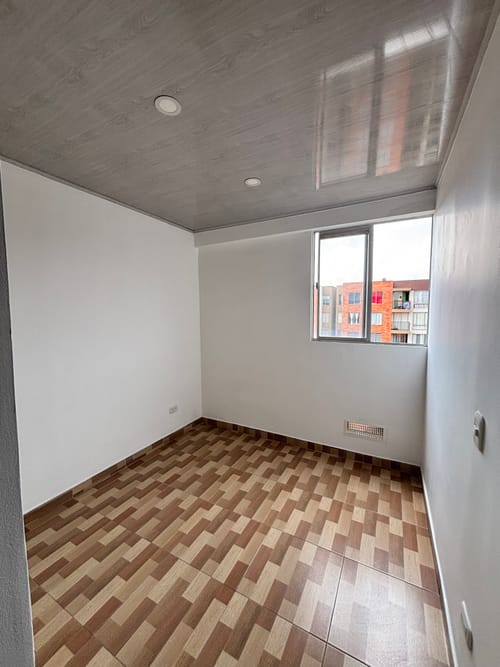 Apartamento de 3 alcobas en venta en Conjunto Residencial Abundara, Madrid, 60 m² · foto 4 de 20