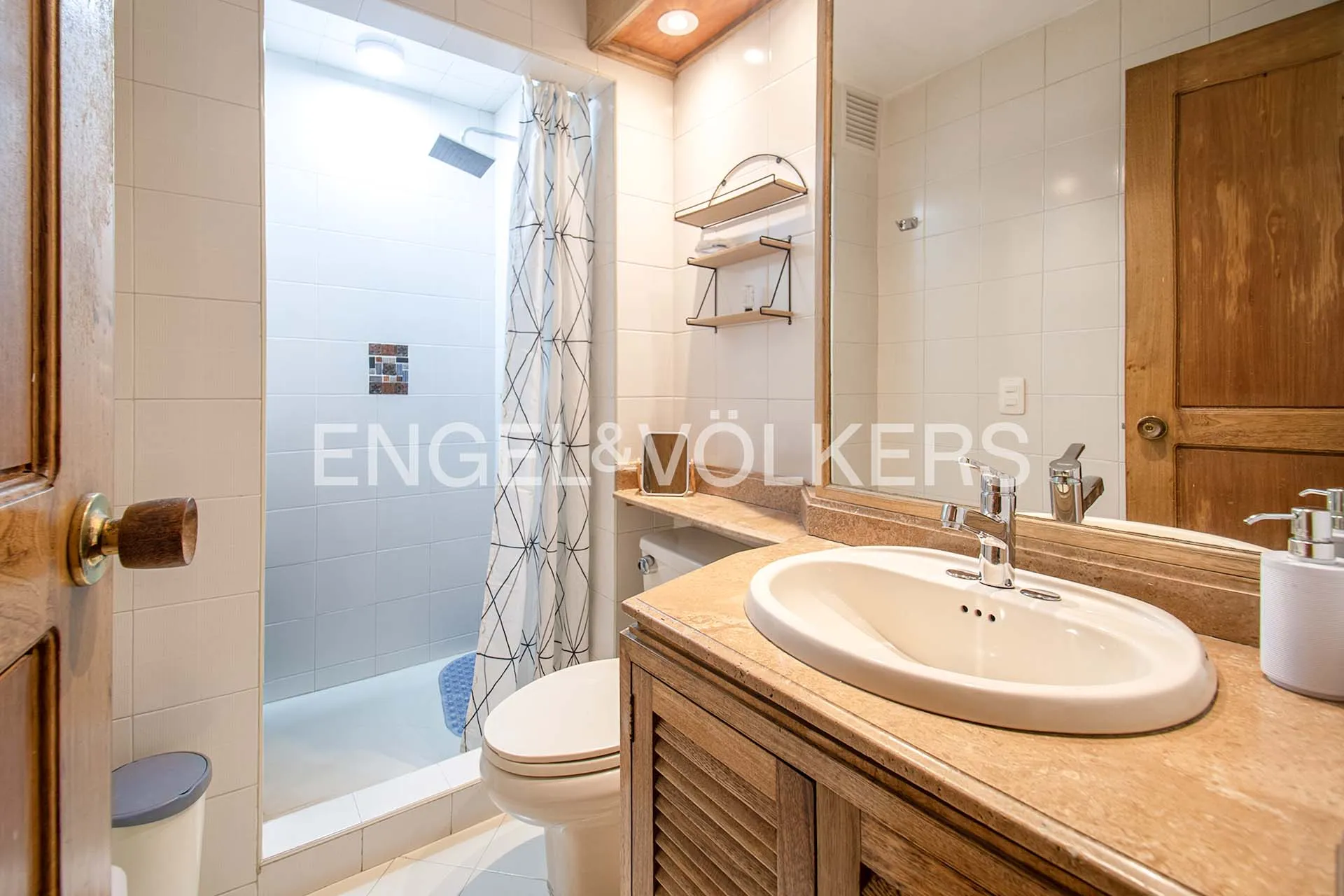 Apartamento en venta en Santa Barbara Central, Bogotá · foto 12 de 13