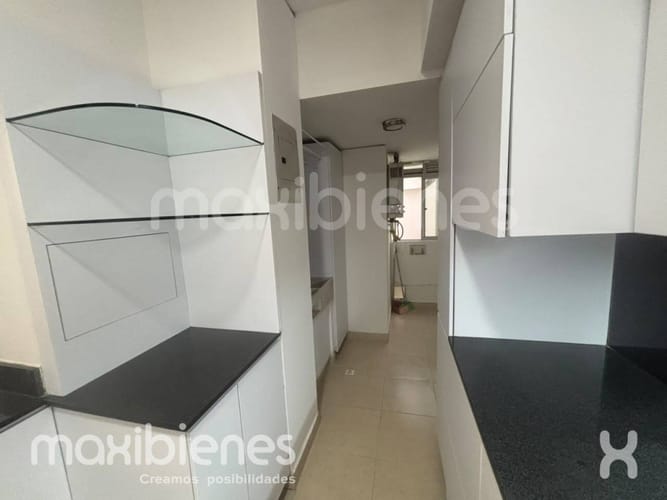 Apartamento de 2 alcobas en arriendo en Loma Del Escobero, Envigado, 90 m² · foto 8 de 22