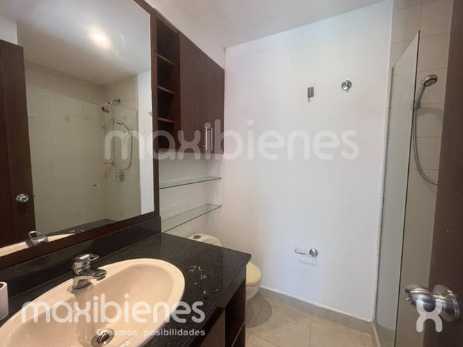 Apartamento de 2 alcobas en arriendo en Loma Del Escobero, Envigado, 90 m² · foto 18 de 22
