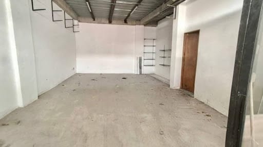 Local en arriendo en El Porvenir, Rionegro, 87 m² · foto 2 de 6