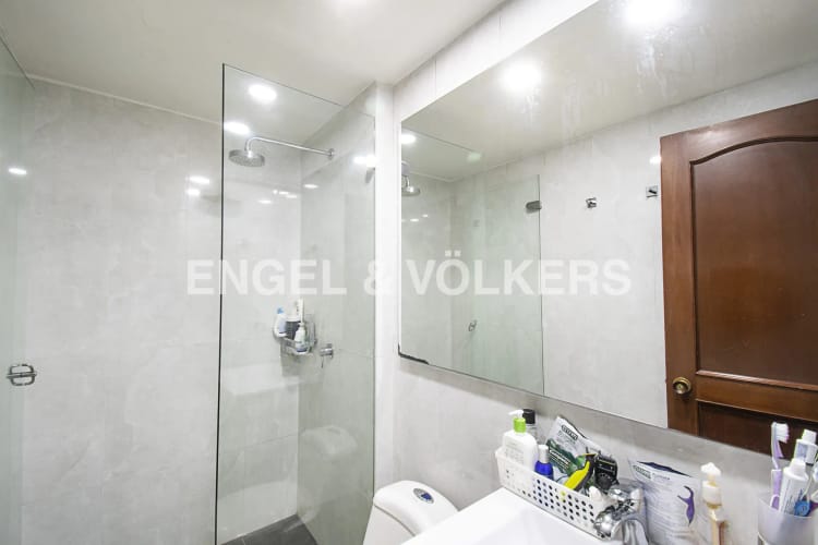 Apartamento de 3 alcobas en venta en Santa Barbara Occidental, Bogotá, 187 m² · foto 18 de 18