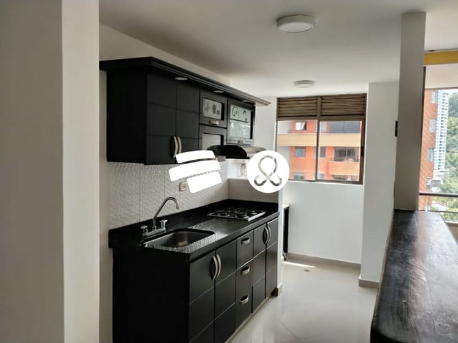 Apartamento de 3 alcobas en venta en Loma Del Indio, Medellín · foto 7 de 24