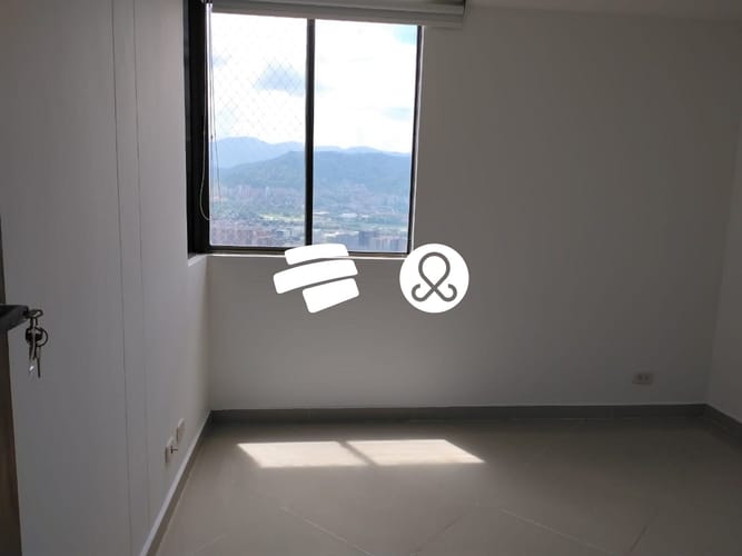 Apartamento de 3 alcobas en venta en Loma Del Indio, Medellín · foto 10 de 24