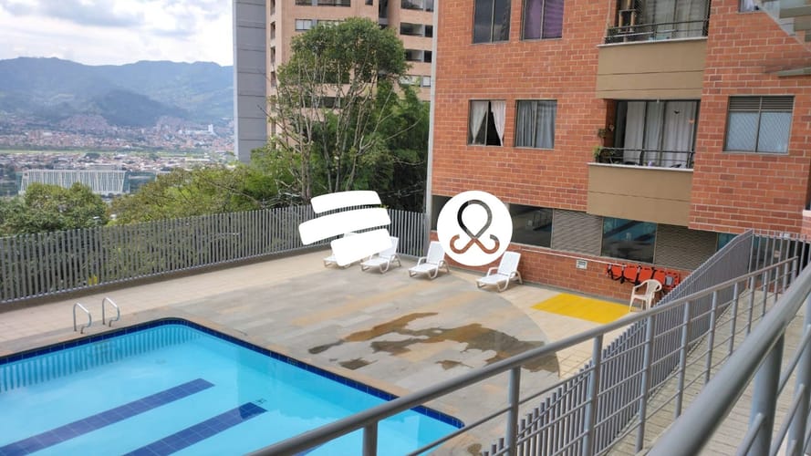 Apartamento de 3 alcobas en venta en Loma Del Indio, Medellín · foto 23 de 24