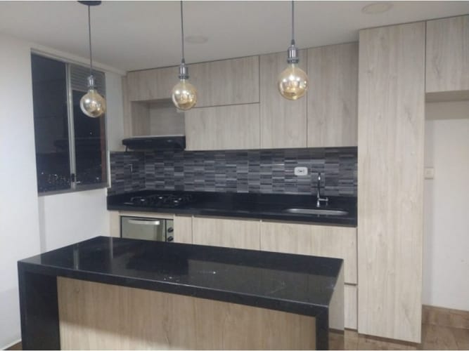Apartamento de 2 alcobas en venta en El Mirador, Bello, 54 m² · foto 3 de 20