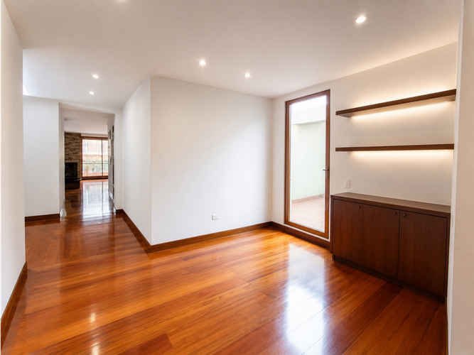 Apartamento de 4 alcobas en venta en Chicó Navarra, Bogotá, 210 m² · foto 20 de 24