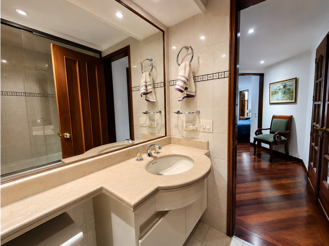 Apartamento de 3 alcobas en venta en La Carolina, Bogotá, 208 m² · foto 20 de 24