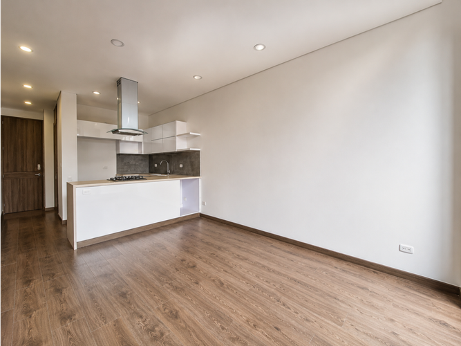 Apartamento de 1 alcoba en venta en Santa Barbara Occidental, Bogotá, 58 m² · foto 4 de 12